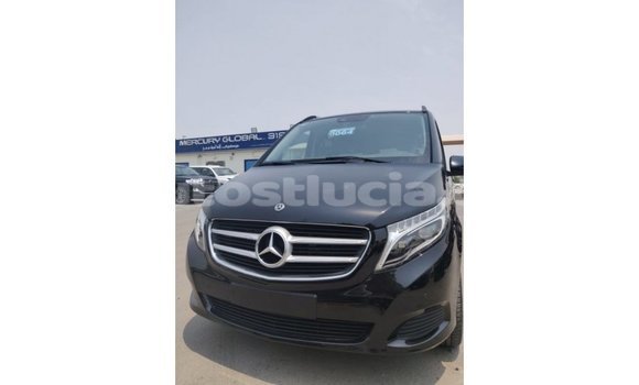 Acheter Import Voiture Mercedes-Benz 250 Noir à Import - Dubai, Anse-la-Raye Acheter Import Voiture Mercedes-Benz 250 Noir à Import - Dubai, Anse-la-Raye