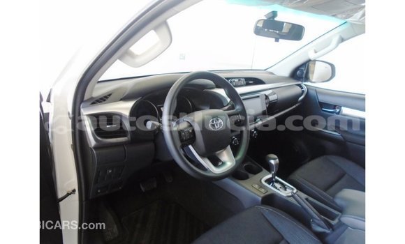 Buy Import Toyota Hilux White Car in Import - Dubai in Anse-la-Raye Buy Import Toyota Hilux White Car in Import - Dubai in Anse-la-Raye