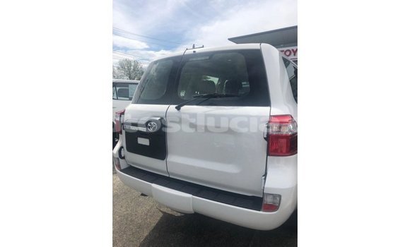 Buy Import Toyota Land Cruiser Black Car in Import - Dubai in Anse-la-Raye Buy Import Toyota Land Cruiser Black Car in Import - Dubai in Anse-la-Raye
