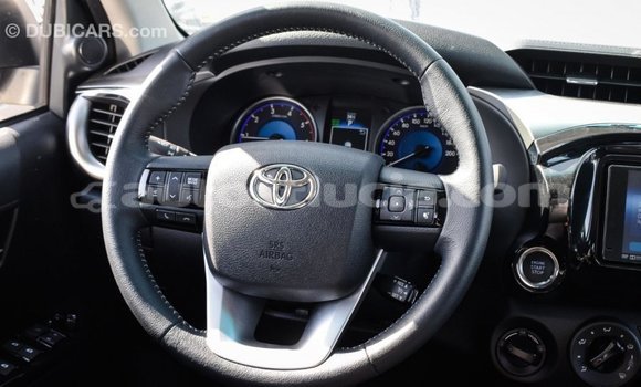 Buy Import Toyota Hilux Other Car in Import - Dubai in Anse-la-Raye Buy Import Toyota Hilux Other Car in Import - Dubai in Anse-la-Raye
