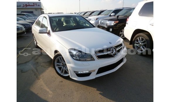 Buy Import Mercedes-Benz 200 White Car in Import - Dubai in Anse-la-Raye Buy Import Mercedes-Benz 200 White Car in Import - Dubai in Anse-la-Raye