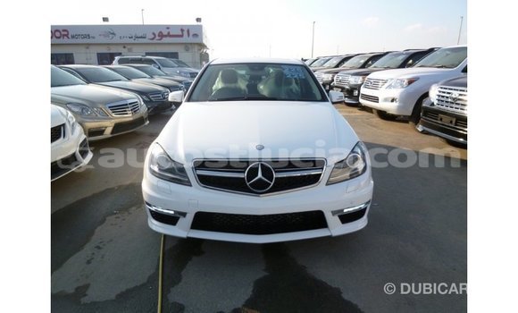 Buy Import Mercedes-Benz 200 White Car in Import - Dubai in Anse-la-Raye Buy Import Mercedes-Benz 200 White Car in Import - Dubai in Anse-la-Raye