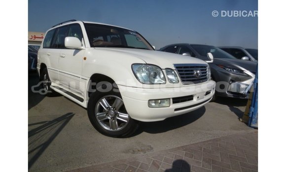 Buy Import Toyota Land Cruiser White Car in Import - Dubai in Anse-la-Raye Buy Import Toyota Land Cruiser White Car in Import - Dubai in Anse-la-Raye