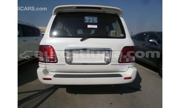 Buy Import Toyota Land Cruiser White Car in Import - Dubai in Anse-la-Raye Buy Import Toyota Land Cruiser White Car in Import - Dubai in Anse-la-Raye