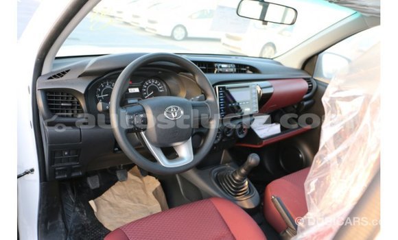 Buy Import Toyota Hilux White Car in Import - Dubai in Anse-la-Raye Buy Import Toyota Hilux White Car in Import - Dubai in Anse-la-Raye