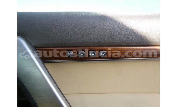 Buy Import Toyota Land Cruiser Black Car in Import - Dubai in Anse-la-Raye Buy Import Toyota Land Cruiser Black Car in Import - Dubai in Anse-la-Raye