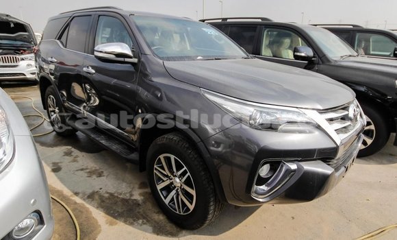 Buy Import Toyota Fortuner Other Car in Import - Dubai in Anse-la-Raye Buy Import Toyota Fortuner Other Car in Import - Dubai in Anse-la-Raye