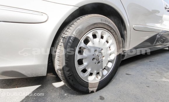 Acheter Import Voiture Mercedes-Benz 200 Autre à Import - Dubai, Anse-la-Raye Acheter Import Voiture Mercedes-Benz 200 Autre à Import - Dubai, Anse-la-Raye